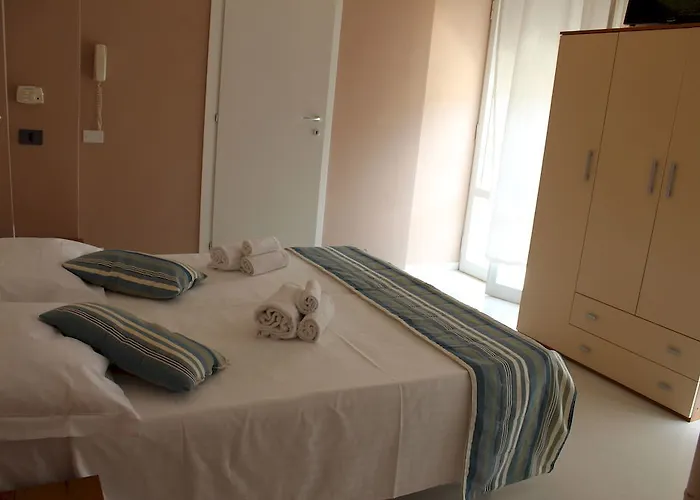 Hotel Mon Reve Отель