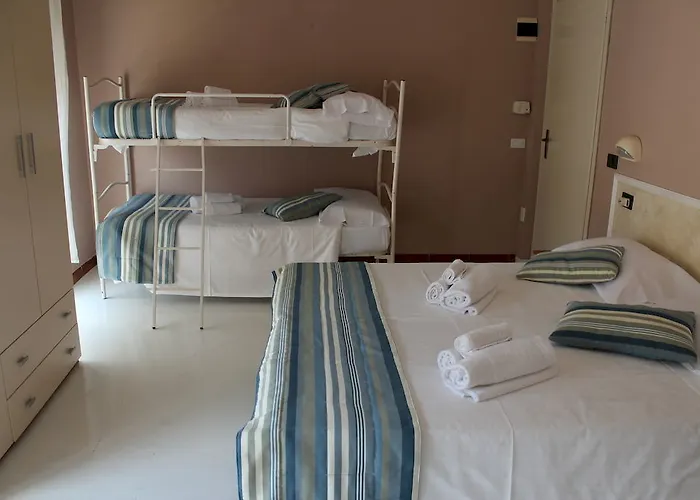 Hotel Mon Reve Отель Римини