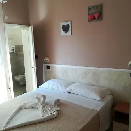 Hotel Mon Reve 호텔 리미니