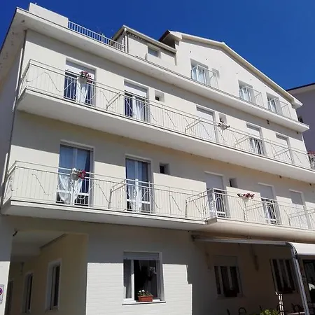 Hotel Mon Reve 3* 리미니