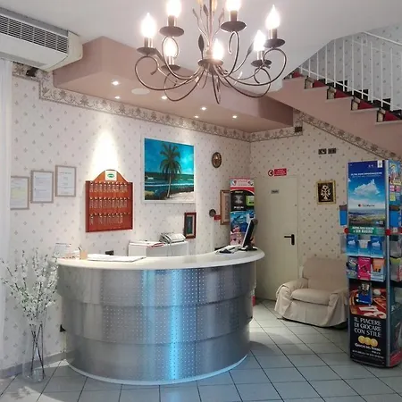 Hotel Mon Reve Hotell