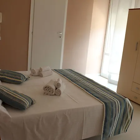 Hotel Mon Reve 호텔