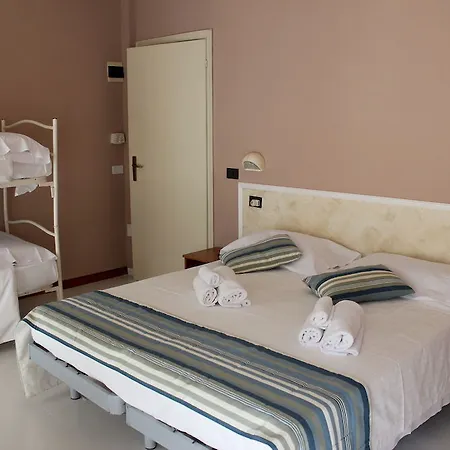 Hotell Hotel Mon Reve 3*