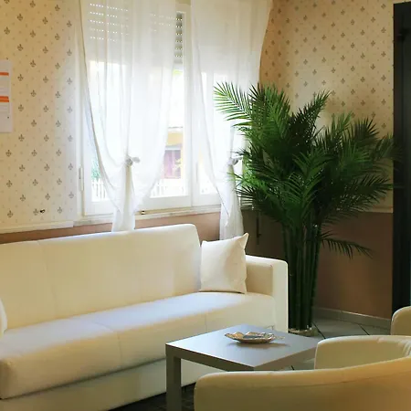 Hotell Hotel Mon Reve 3*