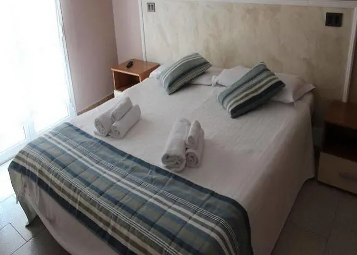 Hotel Mon Reve 3* Rimini