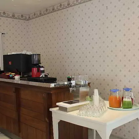 Hotel Mon Reve 3*