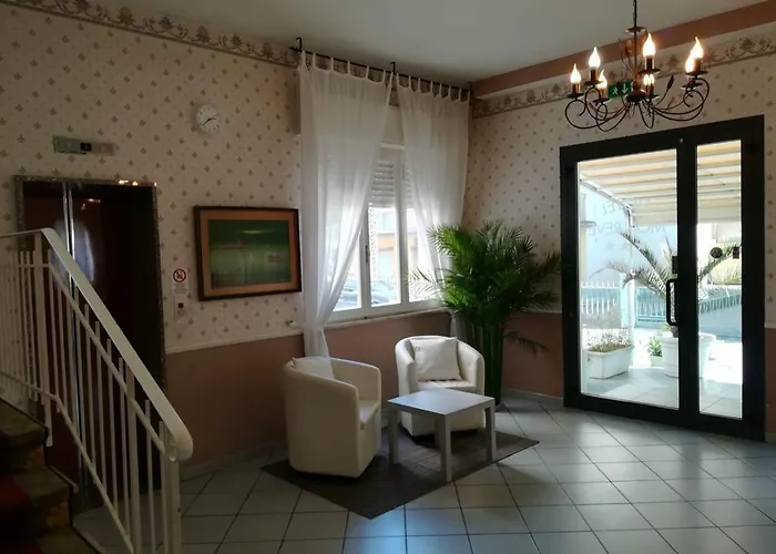 Hotel Hotel Mon Reve 3*