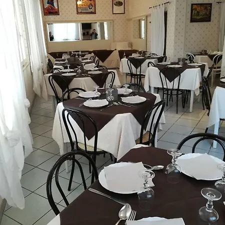 Hotel Mon Reve 3* Rimini