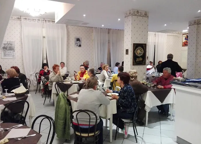 Hotel Mon Reve מלון